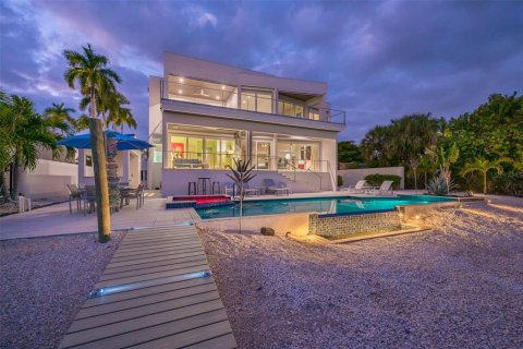 Casa en venta en Sarasota, Florida, 5 dormitorios, 397.99 m2 № 2151688 - foto 16