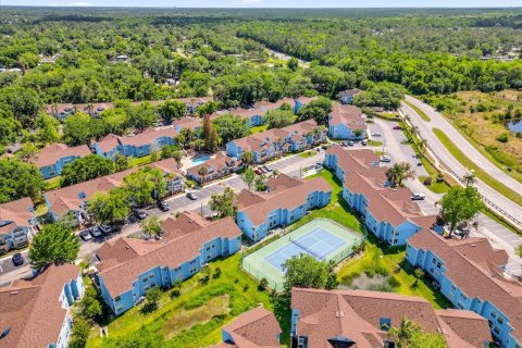 Купить кондоминиум в Киссимми, Флорида 7 комнат, 119.57м2, № 2150453 - фото 28