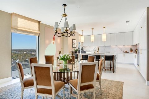 Condo in Tampa, Florida, 4 bedrooms  № 2147782 - photo 14