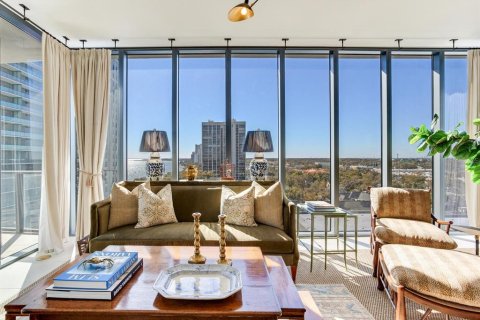 Condo in Tampa, Florida, 4 bedrooms  № 2147782 - photo 20