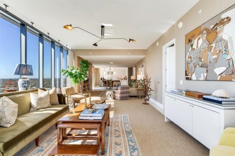 Condo in Tampa, Florida, 4 bedrooms  № 2147782 - photo 19