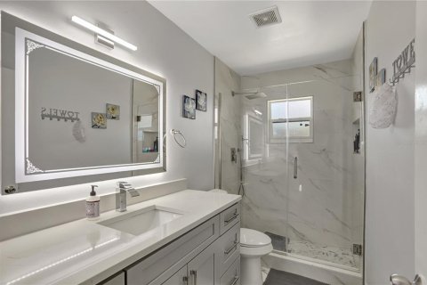 House in Orlando, Florida 4 bedrooms, 152.82 sq.m. № 1744805 - photo 24