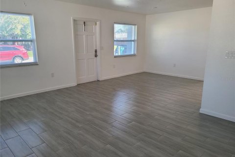 Casa en alquiler en Palmetto, Florida, 4 dormitorios, 141.95 m2 № 1915926 - foto 17