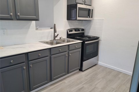 Casa en alquiler en Palmetto, Florida, 4 dormitorios, 141.95 m2 № 1915926 - foto 3