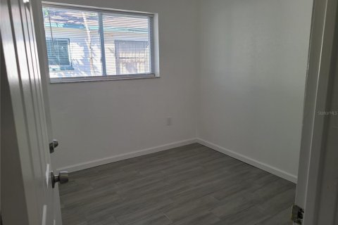 Casa en alquiler en Palmetto, Florida, 4 dormitorios, 141.95 m2 № 1915926 - foto 12