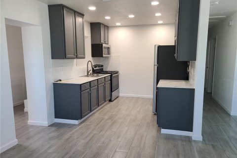 Casa en alquiler en Palmetto, Florida, 4 dormitorios, 141.95 m2 № 1915926 - foto 5