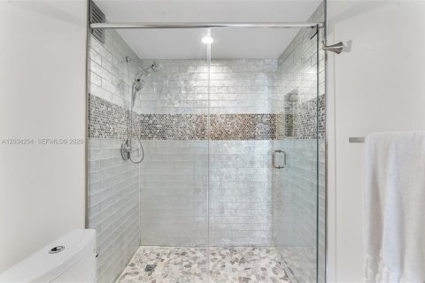 Copropriété à vendre à Lauderdale-by-the-Sea, Floride: 2 chambres, 116.13 m2 № 2078453 - photo 27