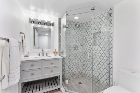 Copropriété à vendre à Lauderdale-by-the-Sea, Floride: 2 chambres, 116.13 m2 № 2078453 - photo 21