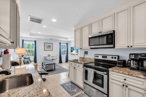 Condo in Englewood, Florida, 2 bedrooms  № 1632482 - photo 8