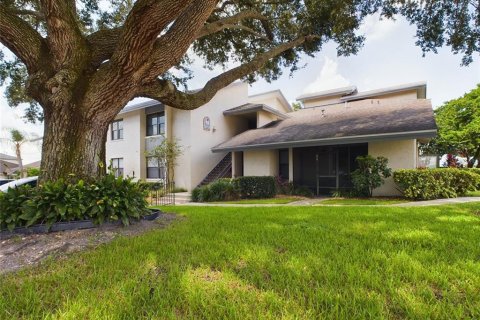 Condominio en Winter Haven, Florida, 1 dormitorio  № 2105115