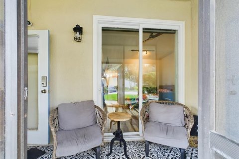 Купить кондоминиум в Уинтер-Хейвен, Флорида 3 комнаты, 61.87м2, № 2105115 - фото 3