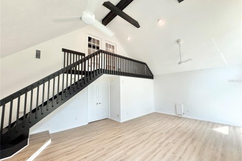 Casa en venta en Tampa, Florida, 3 dormitorios, 191.94 m2 № 1913525 - foto 17
