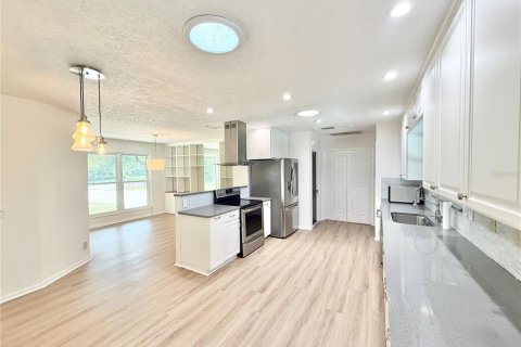 Casa en venta en Tampa, Florida, 3 dormitorios, 191.94 m2 № 1913525 - foto 30