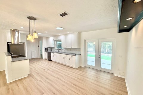 Casa en venta en Tampa, Florida, 3 dormitorios, 191.94 m2 № 1913525 - foto 21