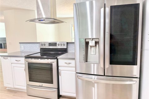 Casa en venta en Tampa, Florida, 3 dormitorios, 191.94 m2 № 1913525 - foto 27