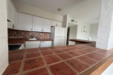 Купить кондоминиум в Хайалиа, Флорида 2 спальни, 98.48м2, № 2170877 - фото 10
