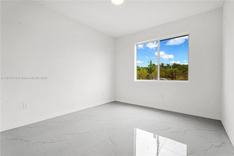 Townhouse in Miami, Florida 5 bedrooms, 233.93 sq.m. № 1980745 - photo 5