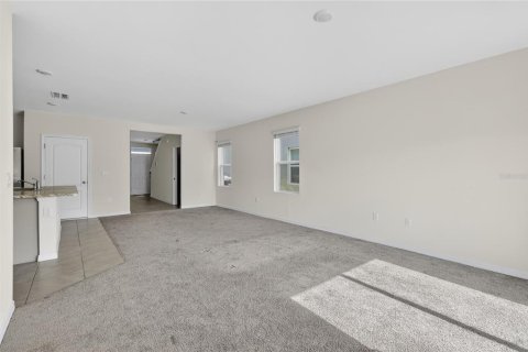 House in Winter Haven, Florida 5 bedrooms, 234.3 sq.m. № 2195253 - photo 23