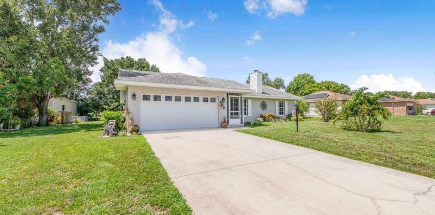 Villa ou maison à Auburndale, Floride 3 chambres, 143.07 m2 № 2226454