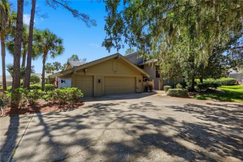 Villa ou maison à vendre à Wesley Chapel, Floride: 3 chambres, 164.62 m2 № 2397024 - photo 2
