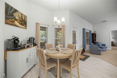 Casa en venta en Ocala, Florida, 4 dormitorios, 233 m2 № 2259416 - foto 18