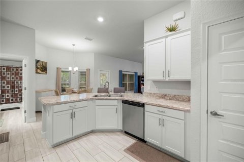 Casa en venta en Ocala, Florida, 4 dormitorios, 233 m2 № 2259416 - foto 16