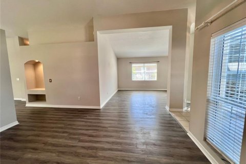 Casa en alquiler en Palm Coast, Florida, 3 dormitorios, 193.05 m2 № 2105210 - foto 11