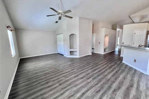 Casa en alquiler en Palm Coast, Florida, 3 dormitorios, 193.05 m2 № 2105210 - foto 18