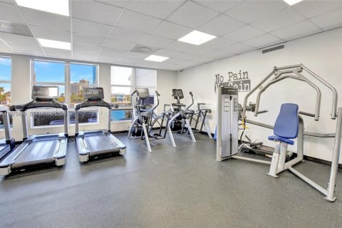 Condominio en venta en Aventura, Florida, 2 dormitorios, 134.43 m2 № 2079115 - foto 29