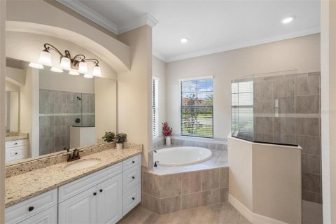 Casa en venta en Venice, Florida, 4 dormitorios, 219.71 m2 № 1784434 - foto 19