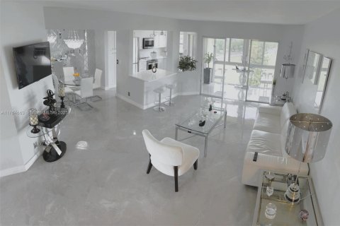 Condo à Lake Worth, Floride, 2 chambres  № 2039019