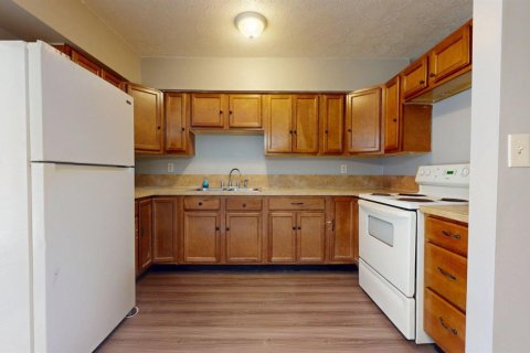 Casa en venta en Okeechobee, Florida, 3 dormitorios, 123.75 m2 № 2172313 - foto 8