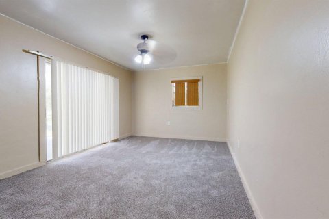 Casa en venta en Okeechobee, Florida, 3 dormitorios, 123.75 m2 № 2172313 - foto 16