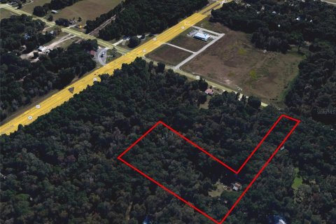 Propiedad comercial en venta en Summerfield, Florida, 188.96 m2 № 1243143 - foto 1