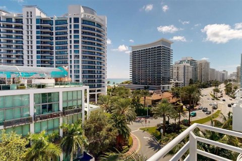 Купить кондоминиум в Майами-Бич, Флорида 2 спальни, 117.99м2, № 1951477 - фото 17