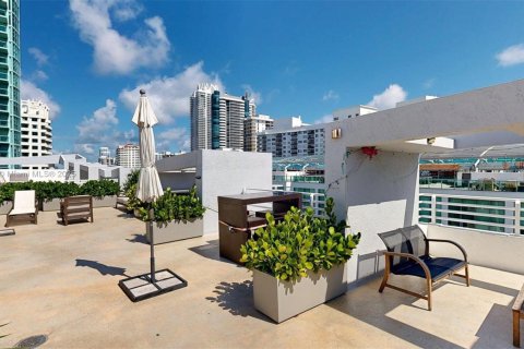 Купить кондоминиум в Майами-Бич, Флорида 2 спальни, 117.99м2, № 1951477 - фото 16