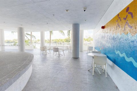 Купить кондоминиум в Майами-Бич, Флорида 2 спальни, 117.99м2, № 1951477 - фото 2