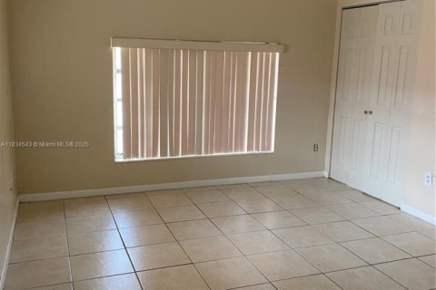 Apartment in Miami, Florida 2 bedrooms, 106.84 sq.m. № 1958658 - photo 5