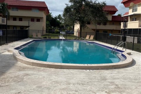 Apartment in Miami, Florida 2 bedrooms, 106.84 sq.m. № 1958658 - photo 19