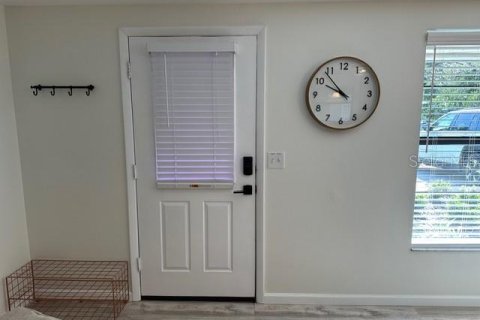 Villa ou maison à louer à Sarasota, Floride: 3 chambres, 105.07 m2 № 2330543 - photo 4
