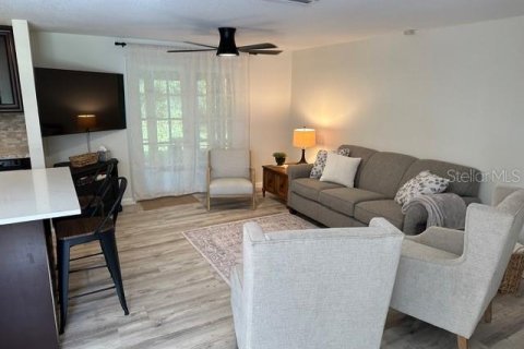Villa ou maison à louer à Sarasota, Floride: 3 chambres, 105.07 m2 № 2330543 - photo 2