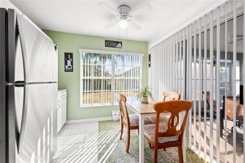 Casa en alquiler en Davenport, Florida, 2 dormitorios, 133.31 m2 № 2166409 - foto 12