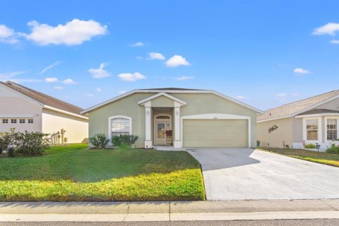 Casa en Davenport, Florida 2 dormitorios, 133.31 m2 № 2166409