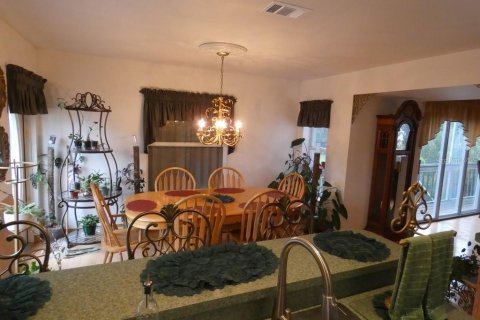 Villa ou maison à vendre à Weeki Wachee, Floride: 3 chambres, 178.37 m2 № 1919074 - photo 19