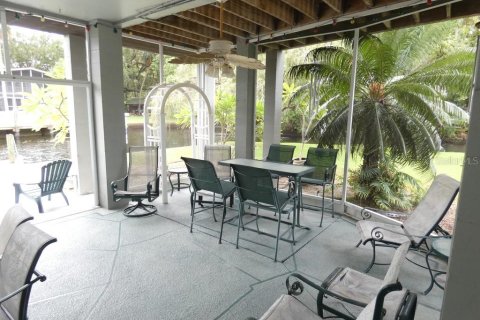 Villa ou maison à vendre à Weeki Wachee, Floride: 3 chambres, 178.37 m2 № 1919074 - photo 4