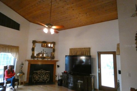 Villa ou maison à vendre à Weeki Wachee, Floride: 3 chambres, 178.37 m2 № 1919074 - photo 22