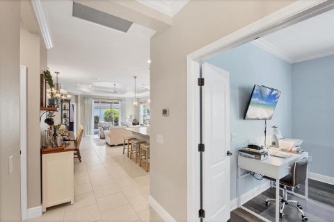 House in Bradenton, Florida 2 bedrooms, 150.22 sq.m. № 1837908 - photo 5