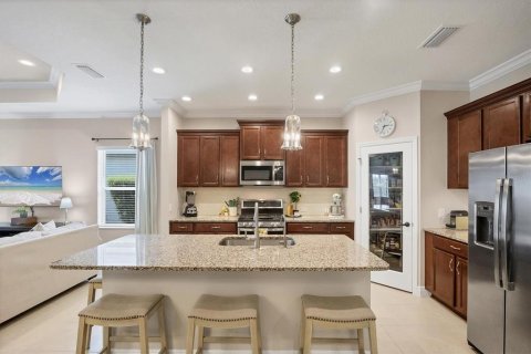 House in Bradenton, Florida 2 bedrooms, 150.22 sq.m. № 1837908 - photo 14