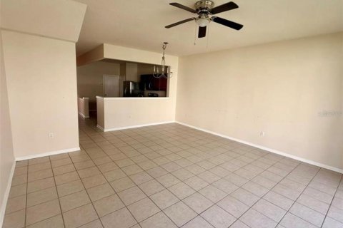 Touwnhouse à louer à Wesley Chapel, Floride: 3 chambres, 147.53 m2 № 2433210 - photo 18