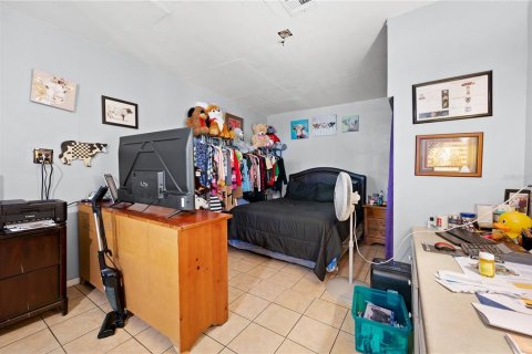 House in Gainesville, Florida 3 bedrooms, 84.73 sq.m. № 1831142 - photo 13